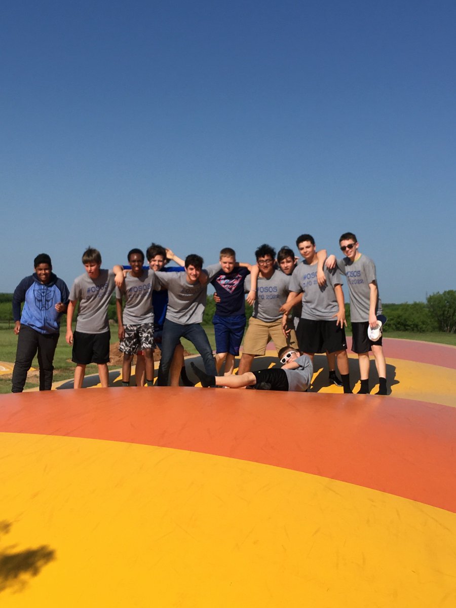 CVISD1's tweet photo. The 8th Graders spent the day at Coyote Creek for the 8th Grade Class Trip. #CVISDLearns https://t.co/1fh93uMCtQ