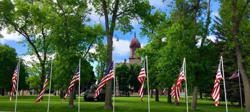 pipestonestar's tweet photo. Area programs and Pipestone Avenue of Flags
https://t.co/kFbxNcDHze #PipestoneMN #PipestoneCounty https://t.co/P5OO7jOsnU