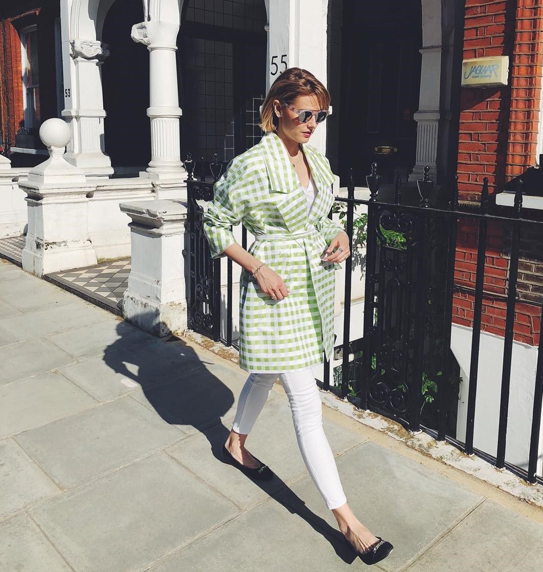 the2ndskinco's tweet photo. The beautiful journalist @AlejandraAndreu was covering the british #royalwedding last weekend in London and our trench from #Resort18 Collection from #2NDLAB was one of her looks there ❤️❤️ https://t.co/5JCvIYisr5