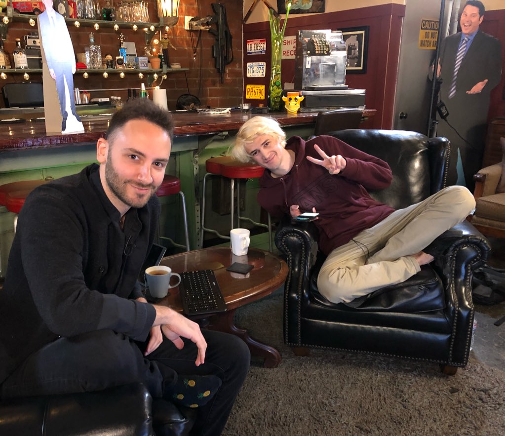 5 min twitch.tv/reckful