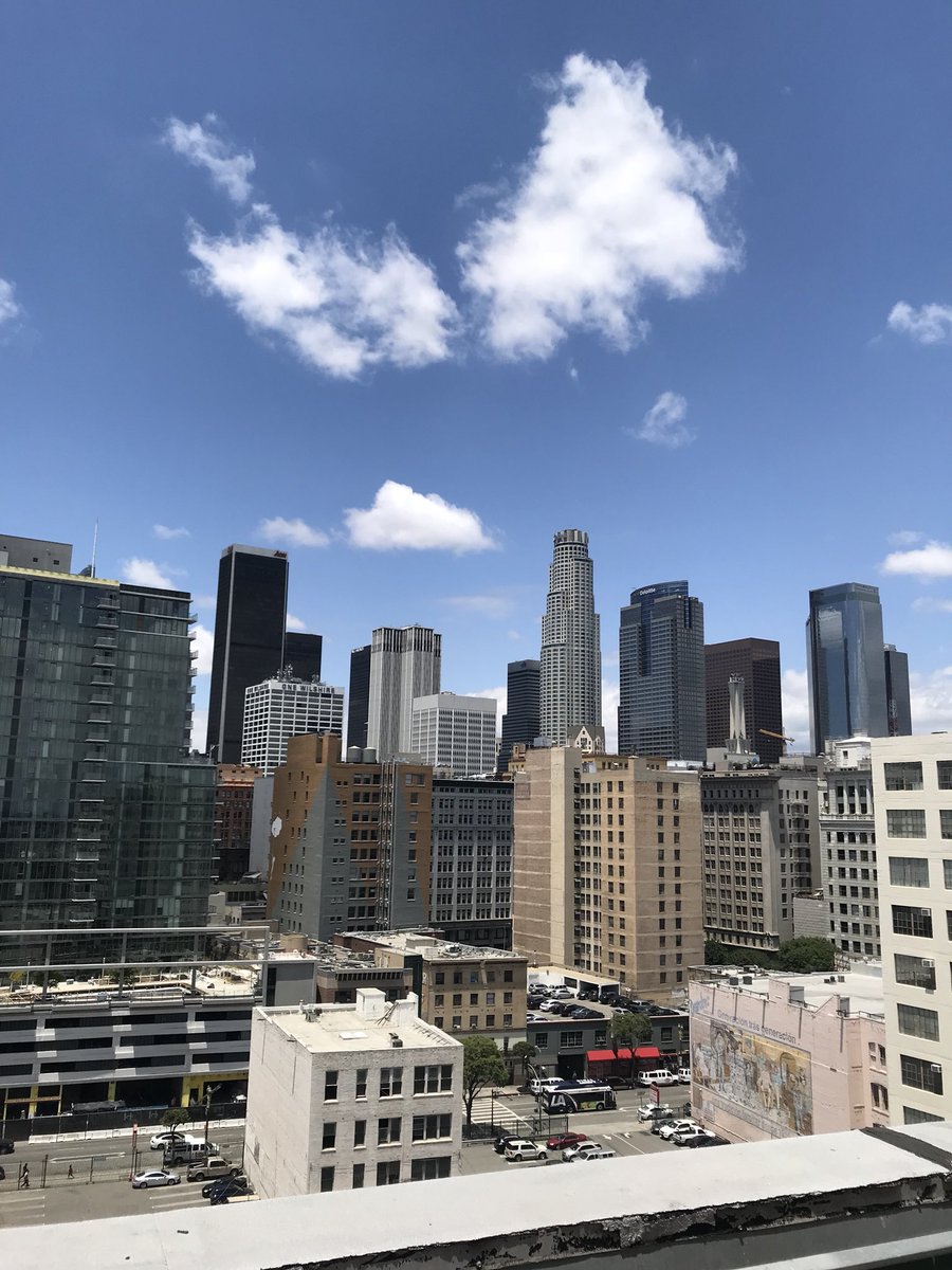 Sq1underground's tweet photo. beautiful day in the fashion district, DTLA.
#deepfactory #noghostbears supportlocal #vinylonly #studiosoundsradio #Technometrik. @patternbar #deeptransmissionsla #undergroundmusic #Techno #Deeptechno #6amgroup #lightsdownlow #deserthearts #burningman #losangeles #dusseldorf https://t.co/5YYG7wRYor
