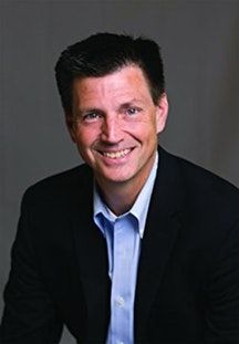 VARiedy_Digital's tweet photo. Jeff Kavanaugh of Infosys talks about consulting industry and AI https://t.co/VodTETxCTB https://t.co/CeEJY3S3WK