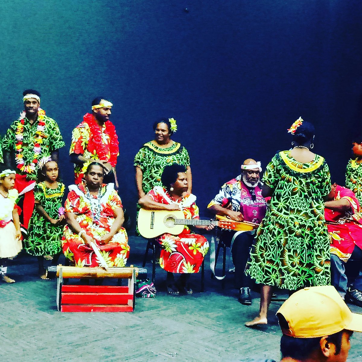 NancyBamaga's tweet photo. Malu Kiai Mura Bani on route to Lismore to celebrate Koori Mail 27th Anniversary.
#blackdrumproduction
#mkmb2018 https://t.co/uND9kEfFgH