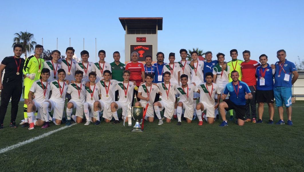 U15 Gelişim Ligi'nde şampiyon Bursaspor buff.ly/2xdhH9d