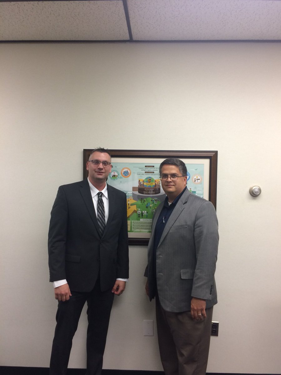 Eddie Roach tweet media