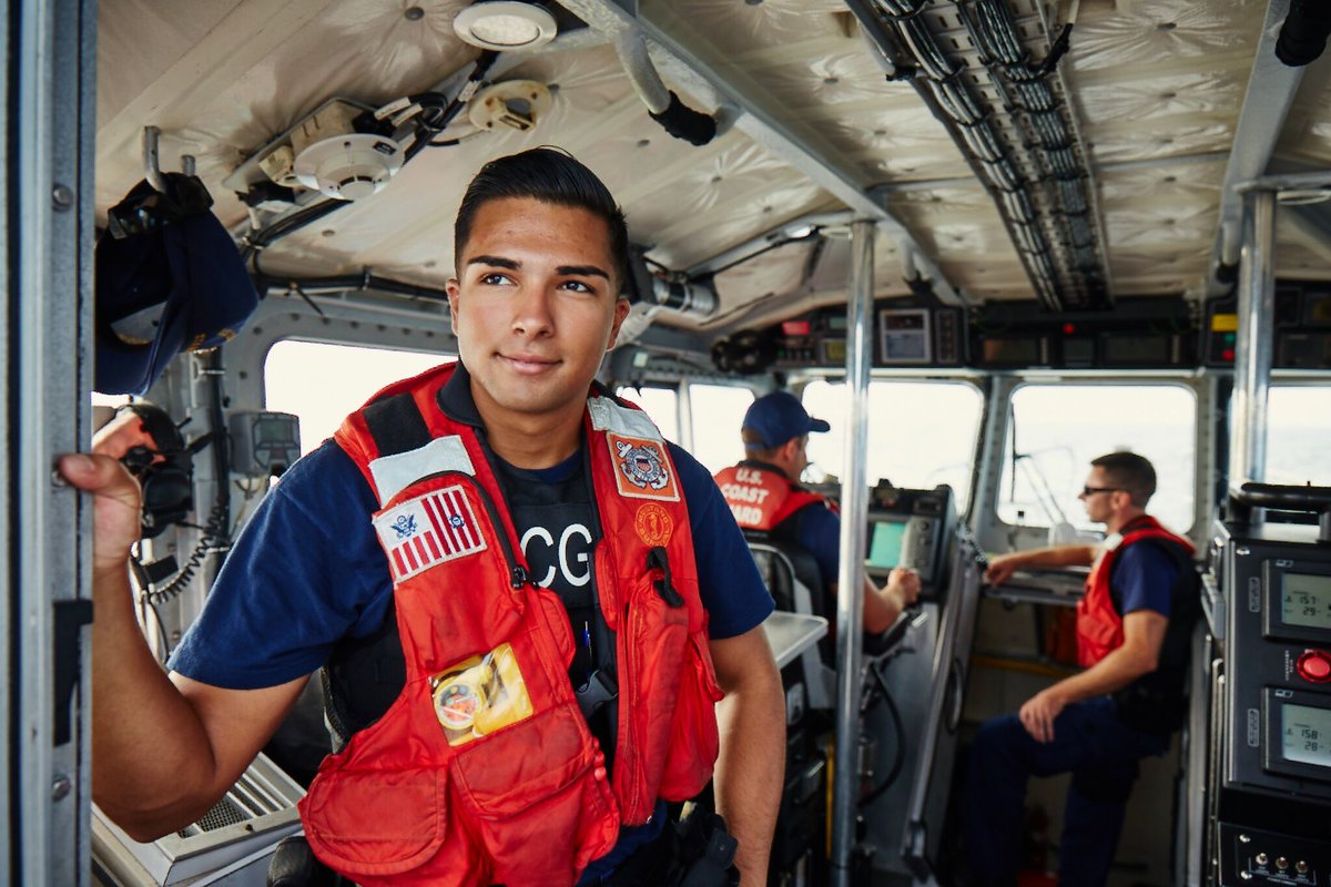 _futuresmag's tweet photo. If you ask where he'd happily spend the rest of his days, Paul will undoubtedly say on the water. So, a career in the @uscg seemed like a natural fit. He's currently serving as a Seaman at a Coast Guard station that responds to local search and rescue calls. https://t.co/SEbDL5kDT8