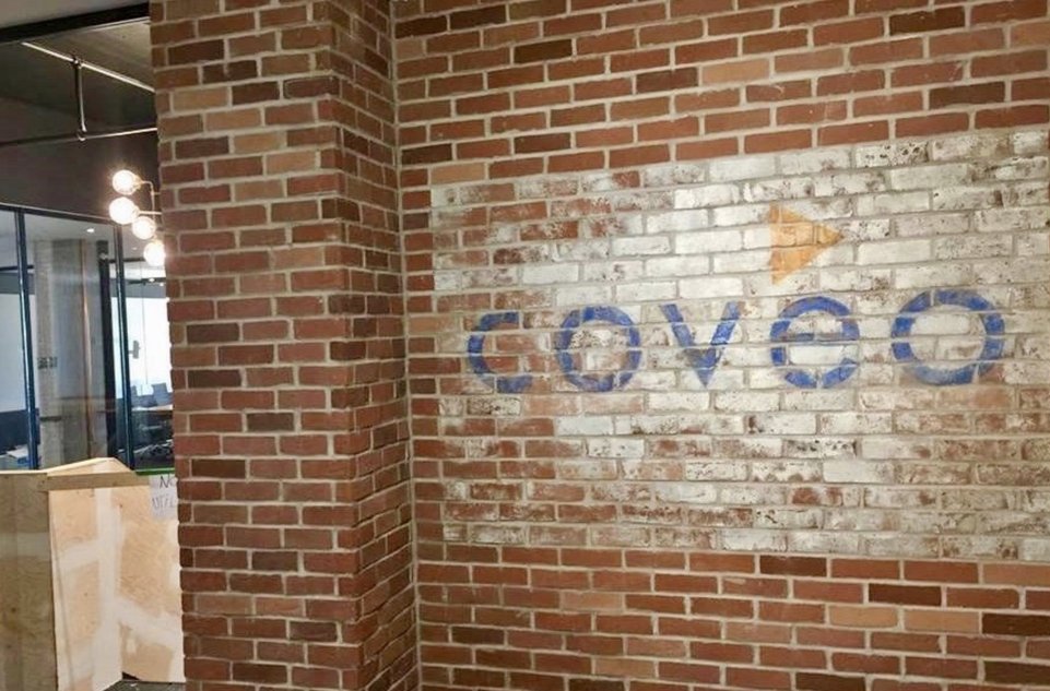 CertiniaInc's tweet photo. Learn how @coveo grows revenues and new projects twice as fast as the average services organization: https://t.co/rwTOG6FDaS #Revenue #ServicesOrg #Service #CloudTechnology #Grow #Business https://t.co/FaNLcHxTqV