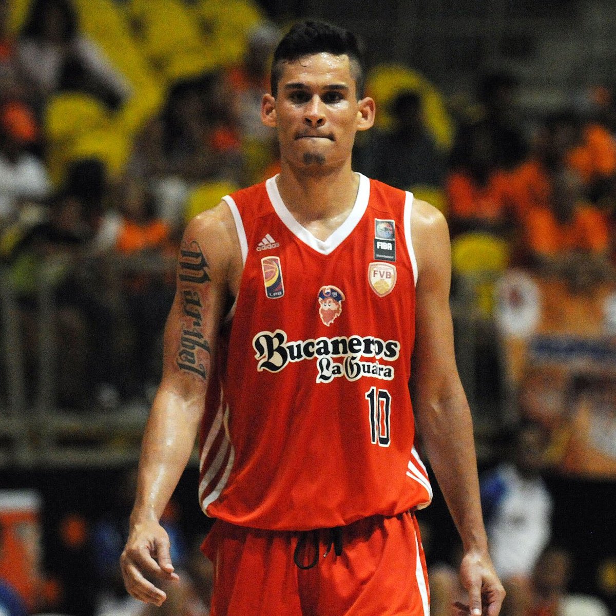 bucanerosbbc's tweet photo. #Baloncesto🏀 el capitán @EmiroH15 afirmó que @gigantesguayana es un duro rival de la Conferencia Oriente, próxima serie en la @lpbaldia | #SomosBucaneros🏆 https://t.co/mwoyaUl0io