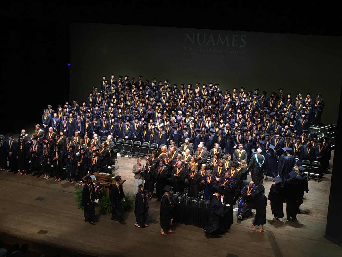 istrack's tweet photo. So proud of my Kiwi for graduating from Hogwarts today!
#nuames class of 2018 - yay @_kiriosity_ ! https://t.co/74z3vKYqbb