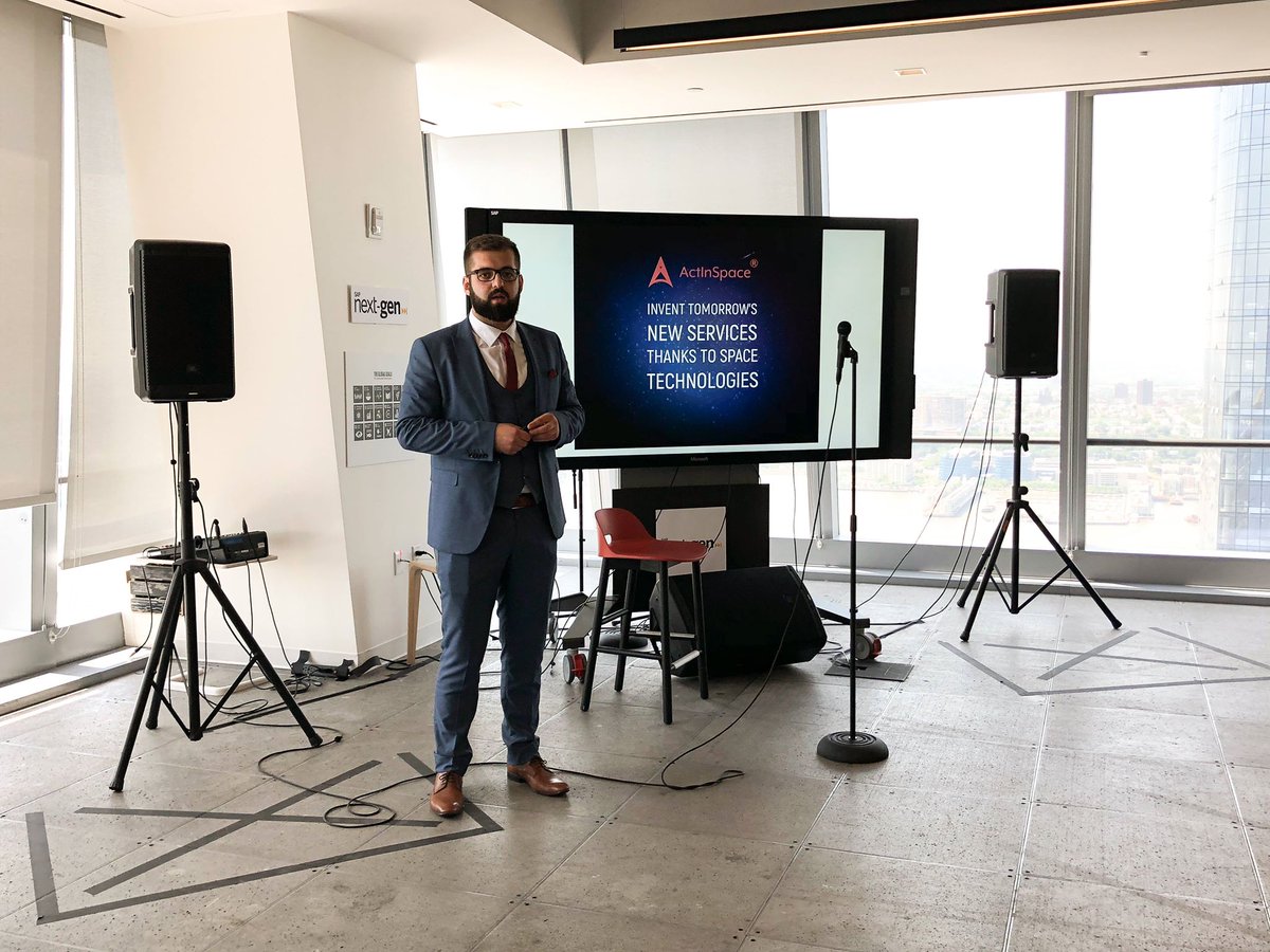 The teams are hard at work in NewYork! #AIS2018 🚀