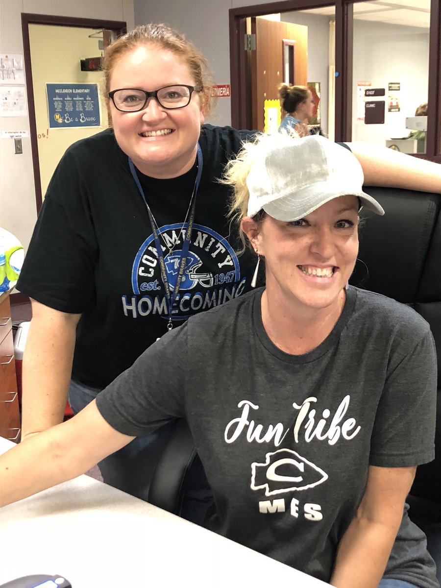 McClendonBraves's tweet photo. From checking in/out parents efficiently to handling everything else in between, these two are ROCKSTARS!! ππ€© We couldnβt do it with out you π We appreciate you Mrs. Robertson & Mrs. Buse! #TeamMES #BlessedWithTheBest #FUNTribe https://t.co/vp8exf884l