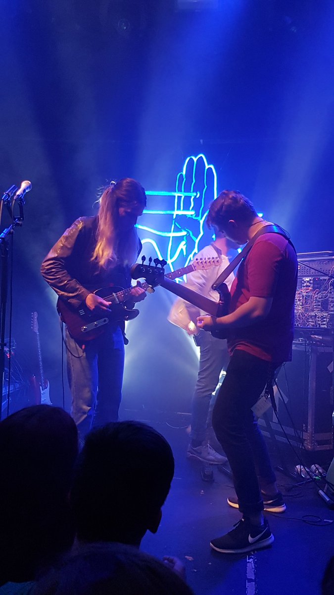 CoriComments's tweet photo. Alles. Absolut alles an diesem Konzert war unvergesslich. Ihr habt uns ein Geschenk gemacht, dass wir nie vergessen. Danke, @Fewjar https://t.co/6G35M4NTGE