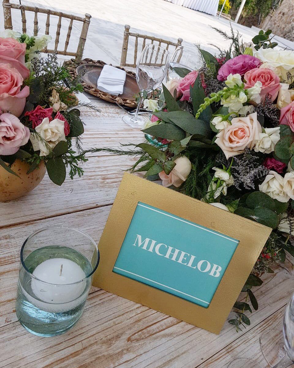 monbyw's tweet photo. Boda Azul y Carlos!! 👰🏽🤵🏽 #monbyw https://t.co/vYxoV6ii5I