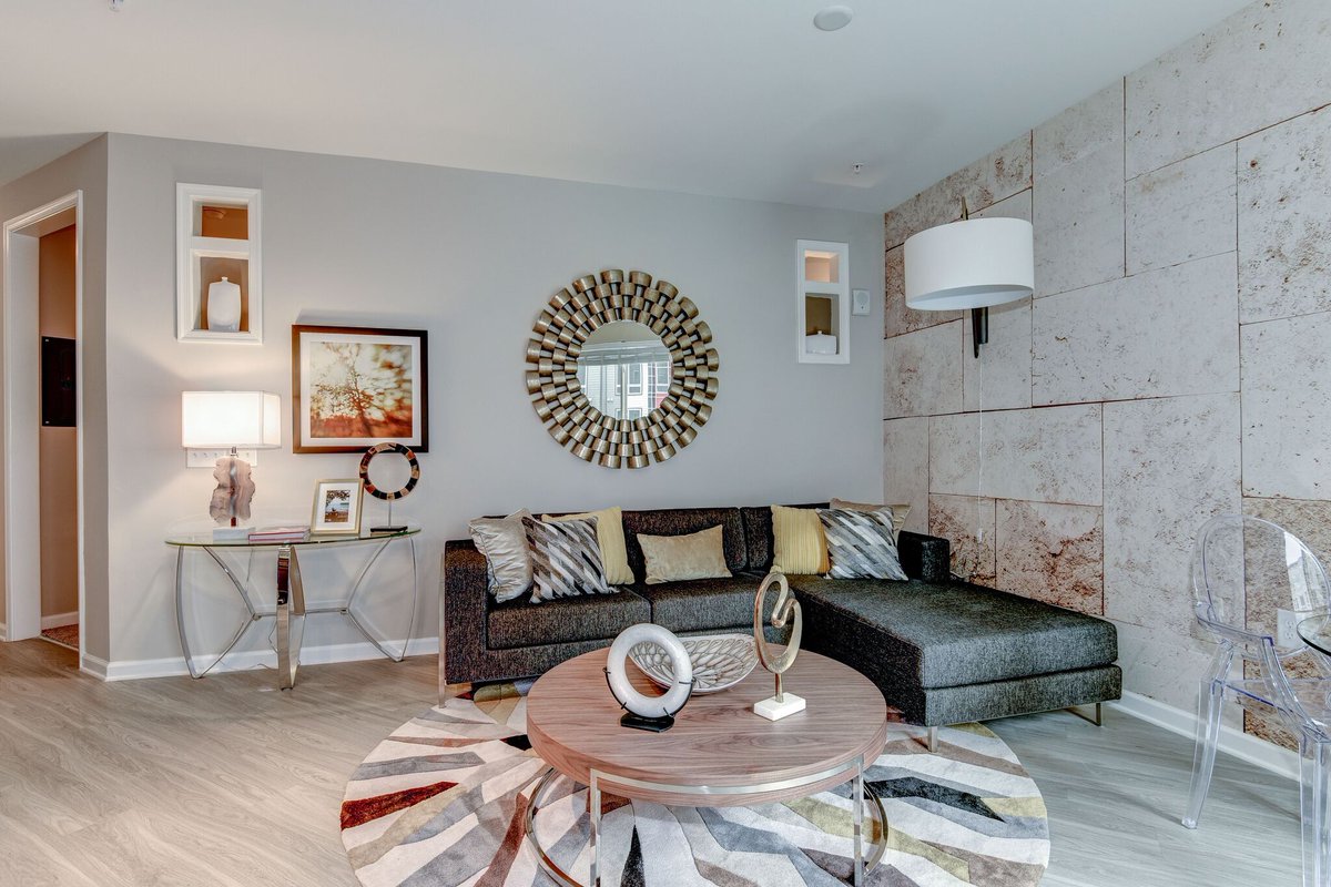 Ascend Apollo tweet media