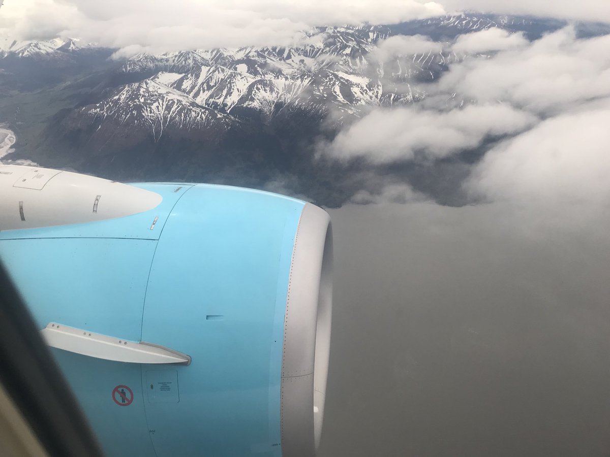 RonRigdon's tweet photo. Just landed in #Anchorage on another fantastic @AlaskaAir flight (139 out of Chicago) &amp; our pilot had the BEST #PilotVoice EVER!! S/O to him &amp; the entire crew! They rocked! https://t.co/hFrZOilcKv