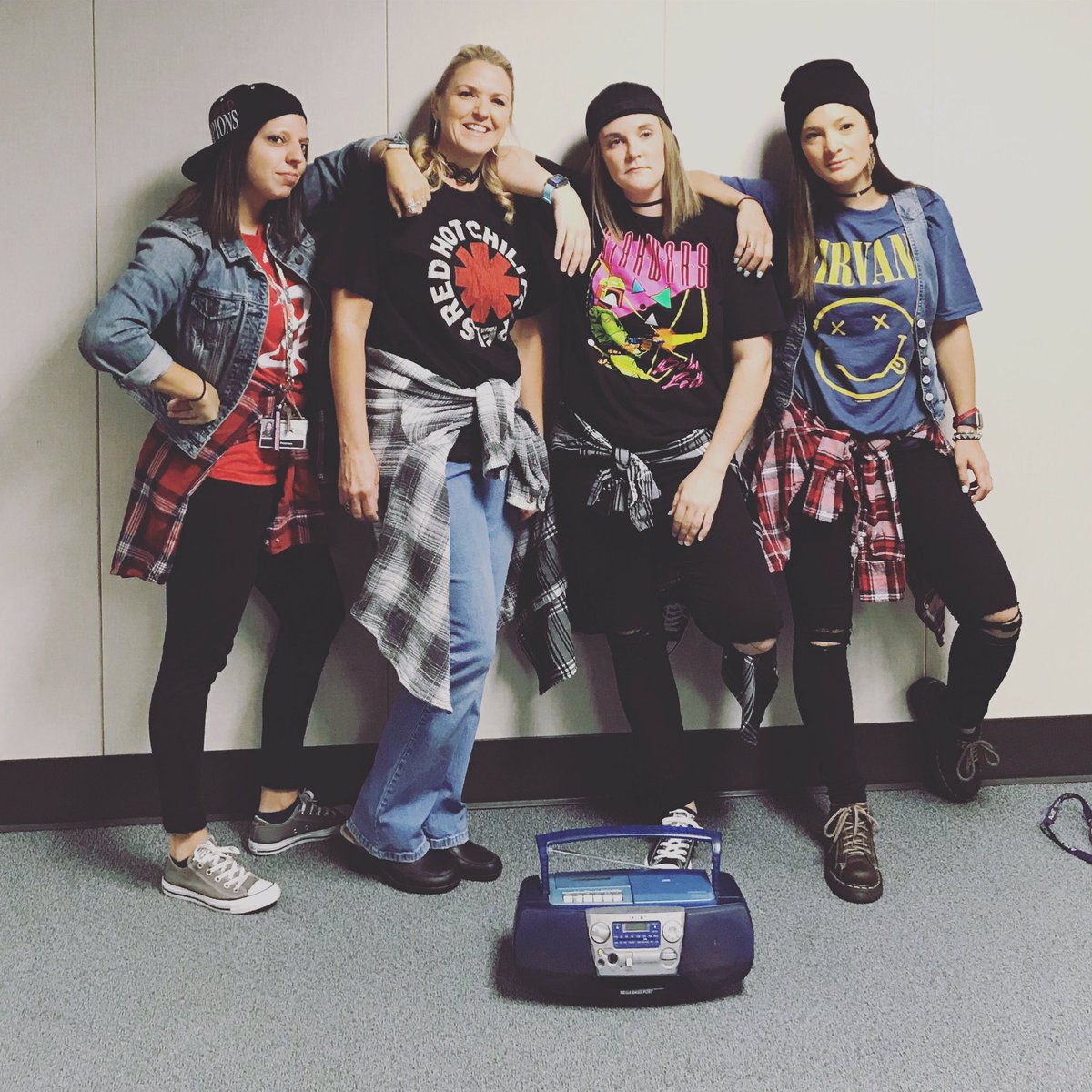 PasarellsClass's tweet photo. 3rd grade teachers bringing it back to everyone's favorite decade! The 90's! #grunge #teachershavefuntoo #3rdgradeteachers https://t.co/3dRe9t6IEb
