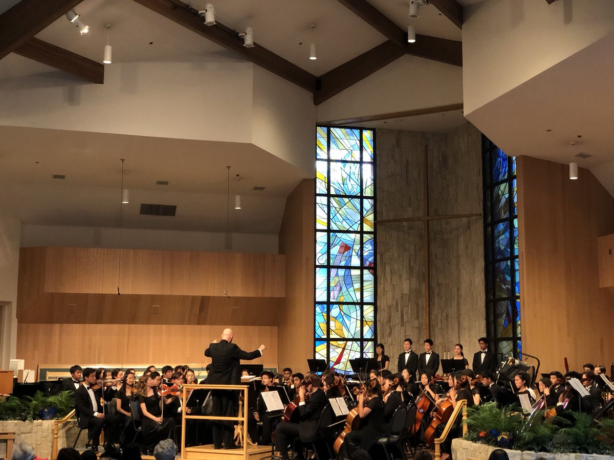 wanmer_michael's tweet photo. Loving listening to the talented Peninsula High Orchestras led by the one one only Mr. Fred Steiner!!! https://t.co/mYPzH3tGs9