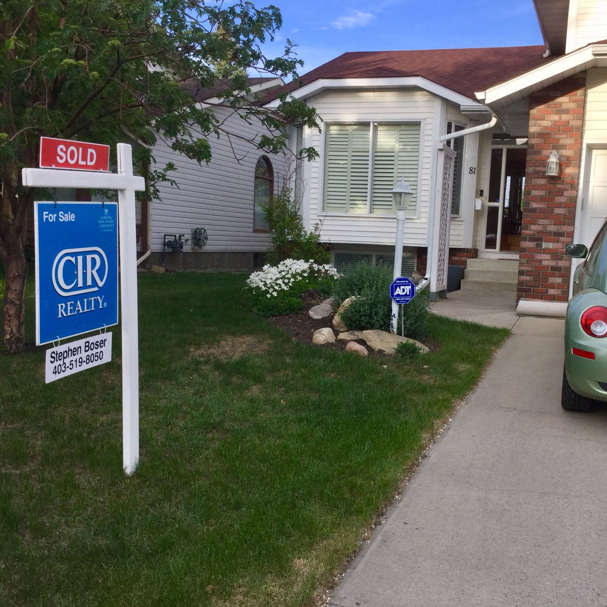 Thanks to <a href="/StephenBoser/">Stephen  Boser</a> with <a href="/CIR/">rakesh</a> REALTY Agent.  We sold in 14 days! 🎉. <a href="/Dklassen7/">Dale Klassen</a> on to the next chapter ❤️