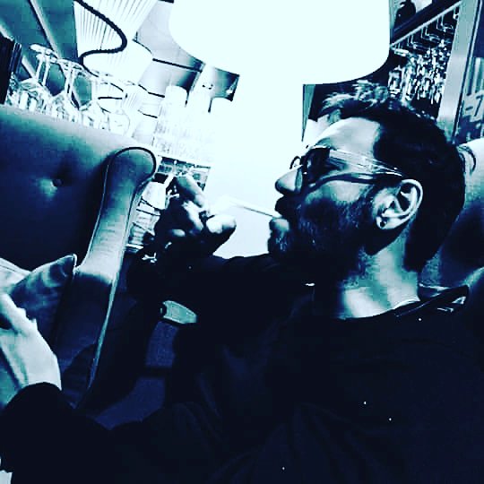 ShivaDixit8's tweet photo. #RaidAjayDevgn My fav pictures of #AjayDevgn
.
#RaidOnStarGold https://t.co/ByYUOUOzaO