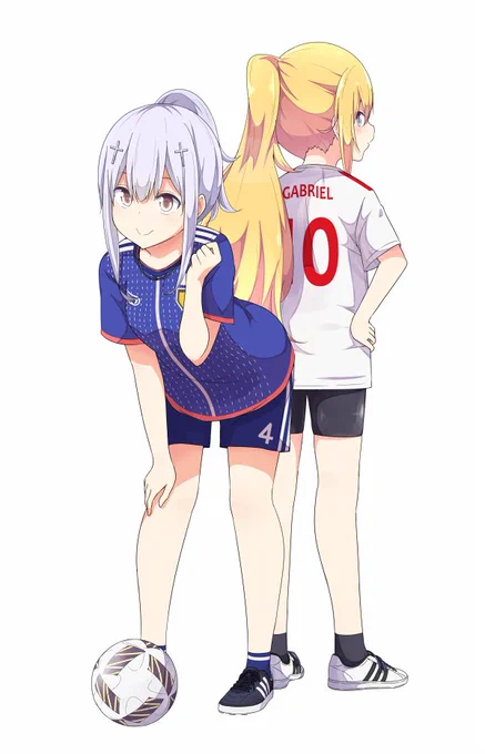 本日だいおうじ発売です!!『ガヴリールドロップアウト』載っています!!今回はヴィーネが主人公のお話し!!迫りくる魔の手『アオ』からガヴを守るためヴィーネが頑張ります...(?)表紙も描かせていただきましたので何卒何卒..._(:3」∠)_ 