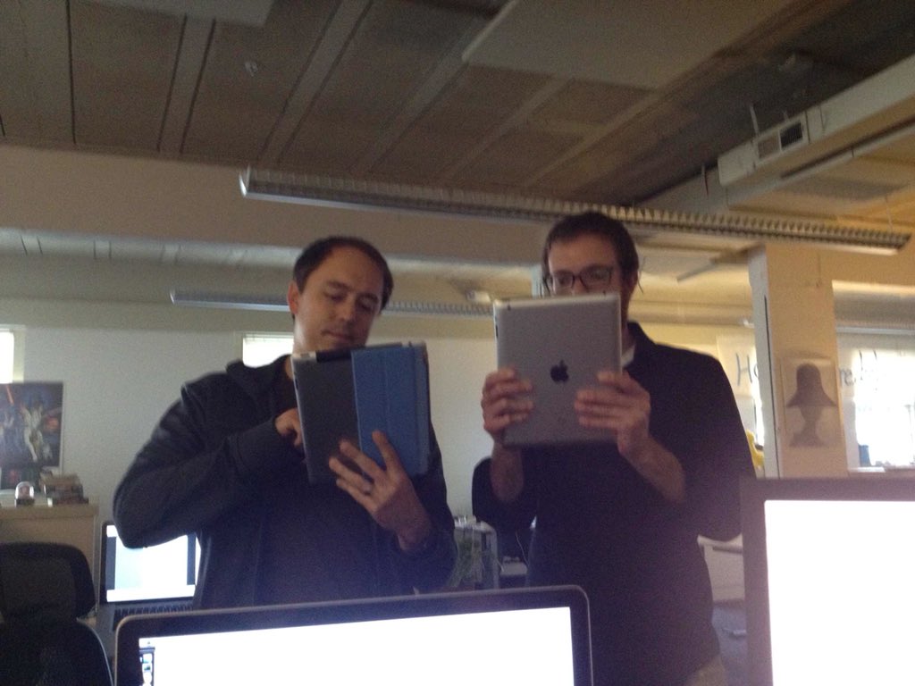 donrosszx's tweet photo. @CaleM @zenworm Neither one of you would be accused of being apple haters https://t.co/uI8ijg5Ir0