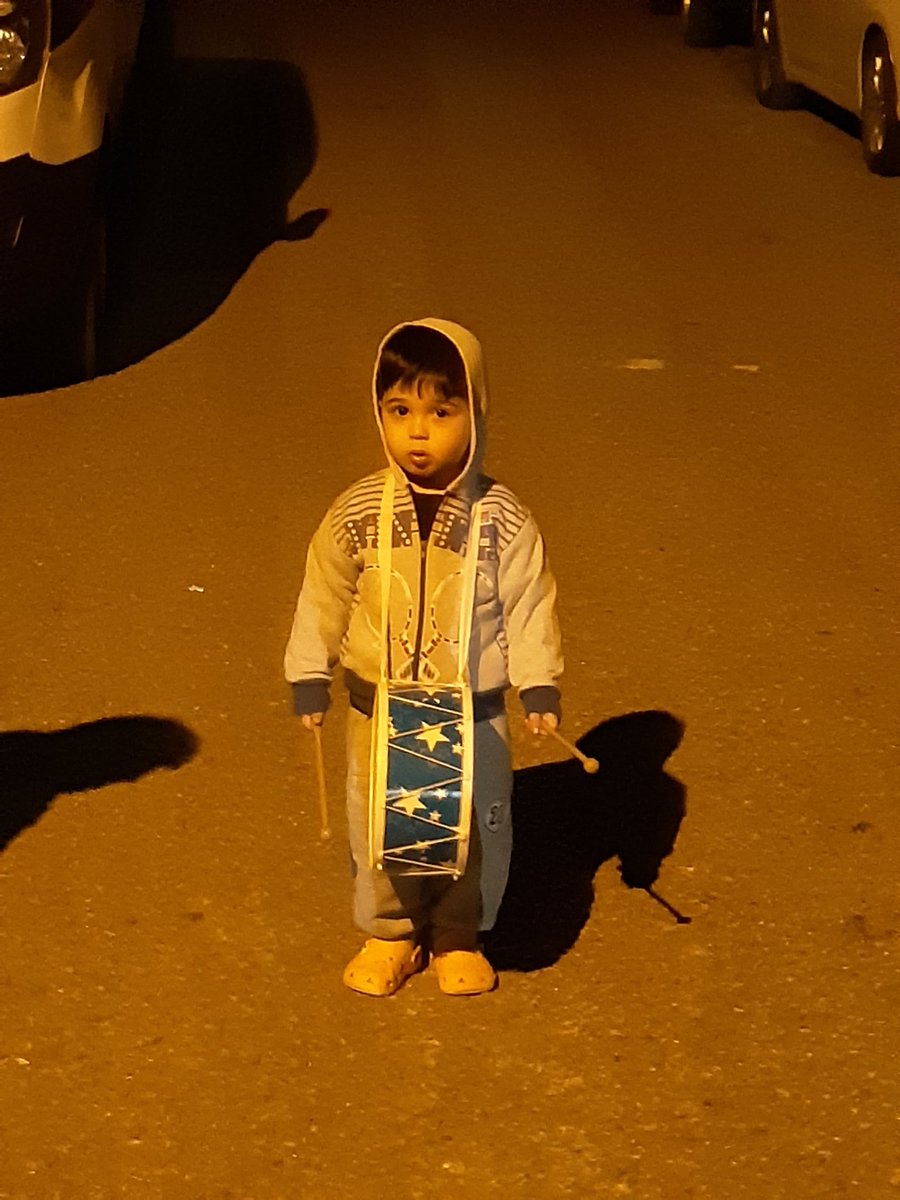 mesutakgul06's tweet photo. Ramazan Ayı'nın en ufak davulcusu 2 yaşındaki Yağız
🥁🥁🥁 https://t.co/lkMUmIiq4S