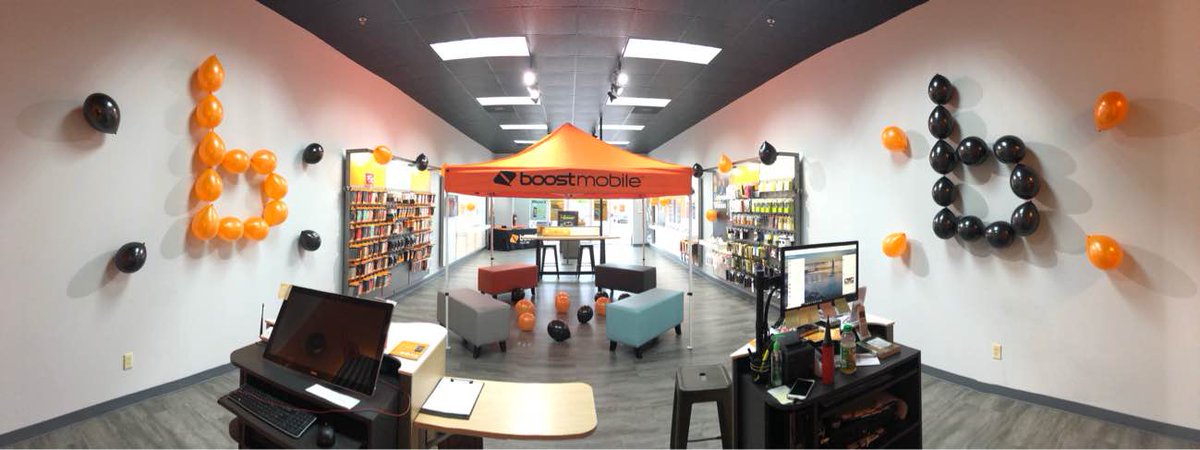 BoostMobileAMC's tweet photo. Stores getting ready for big day tomorrow. Its the memorial weekend blowout deals event!! https://t.co/AN35oJtANJ