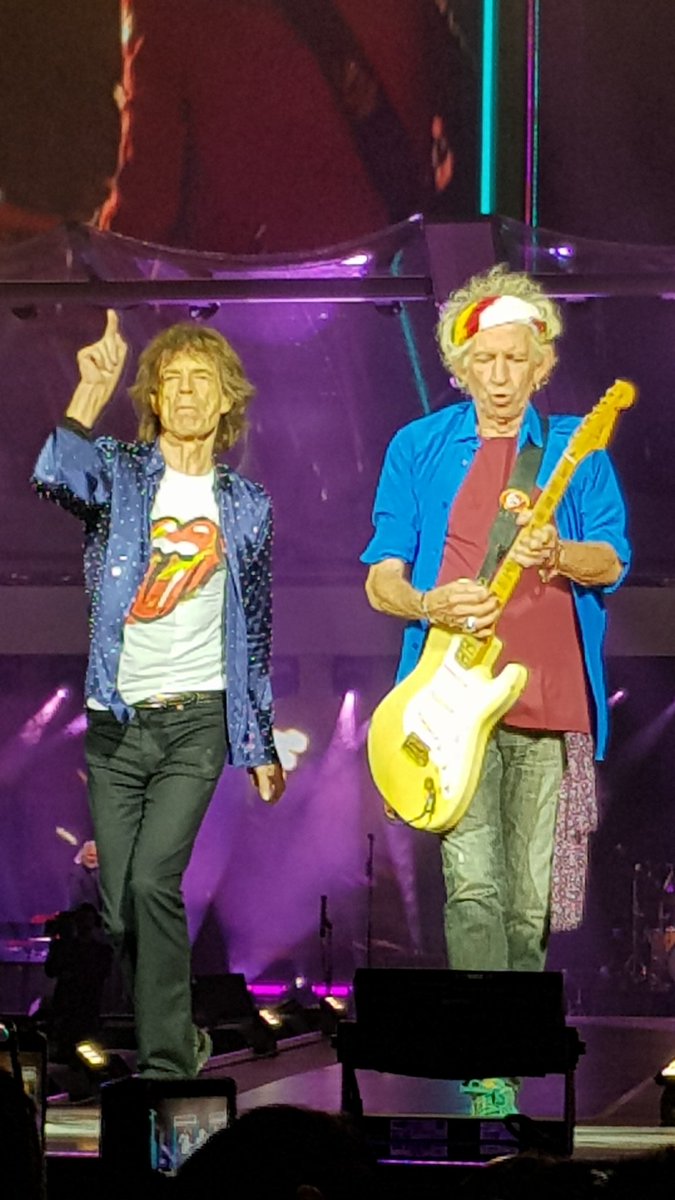 GordonDonald82's tweet photo. 74 and still doing the damn thing. Hats off to Hall of Famers #StonesNoFilter https://t.co/8yRzKvKJqN