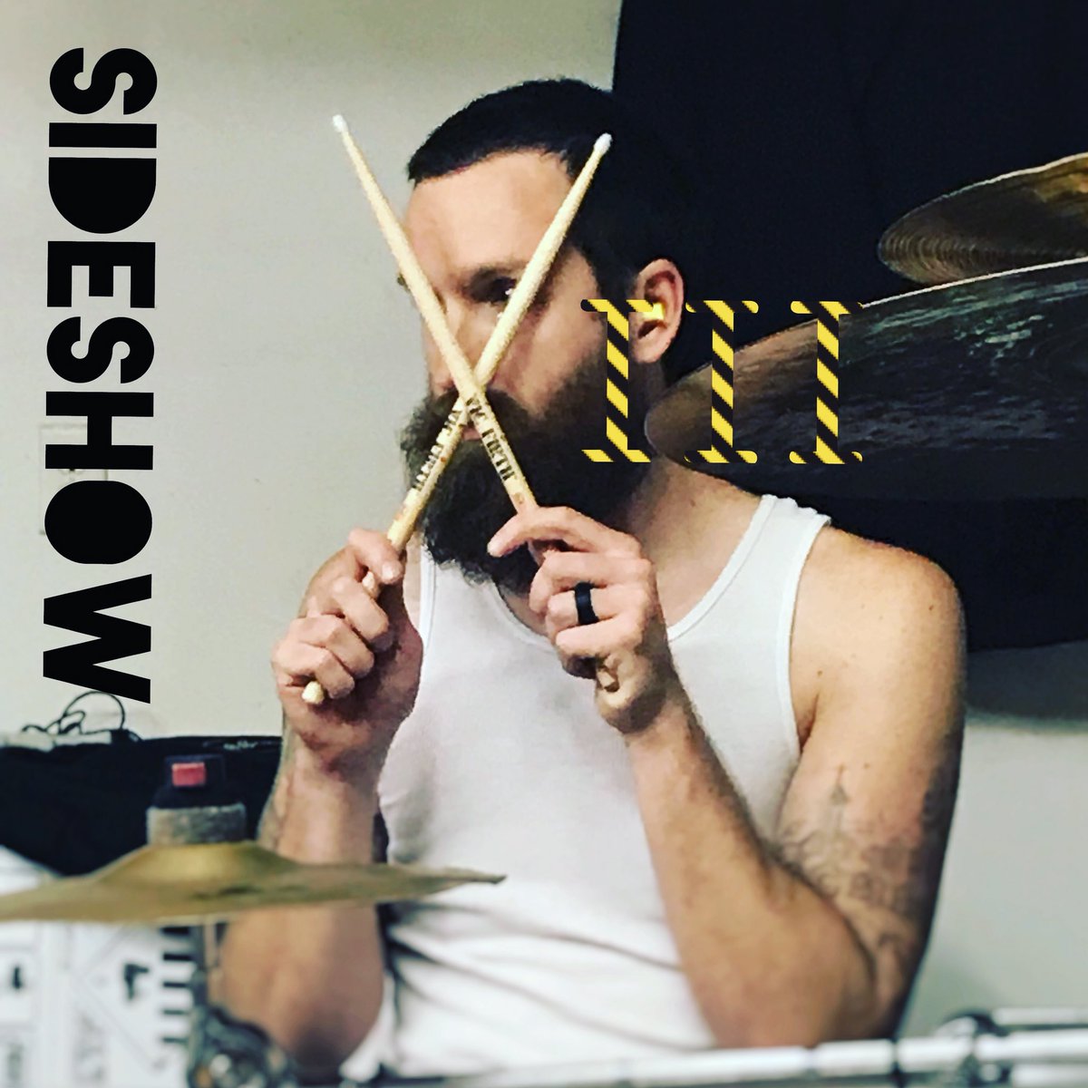 McGuffDFires's tweet photo. Phil knows where to be this weekend #sideshow13 MDF acoustic tonight @11 https://t.co/TBQRQctL1d
