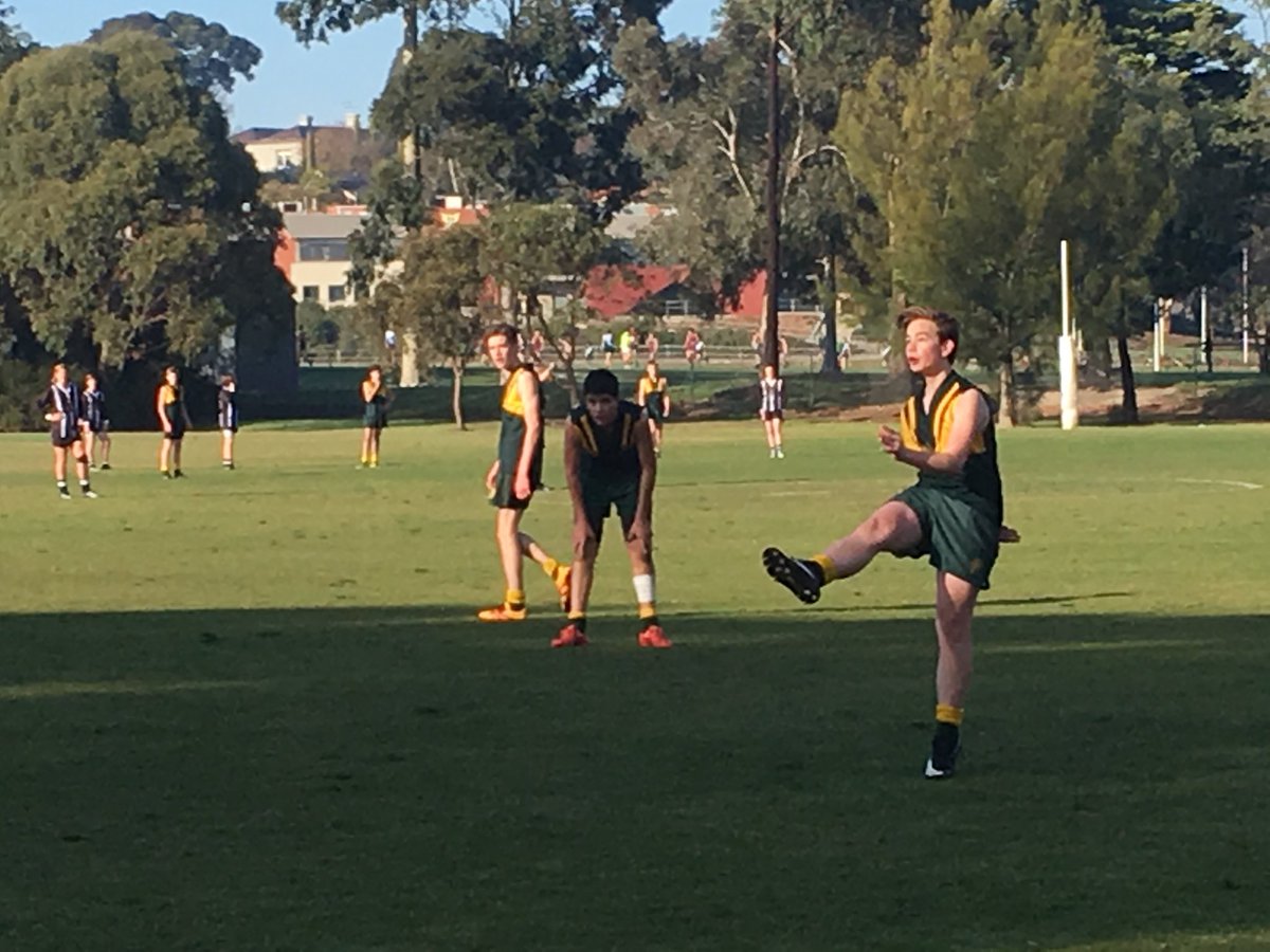 BrendanMahony's tweet photo. Ollie puts one through the big sticks to give the Int C football a commanding lead in the last 1/4 https://t.co/lvBgkVn2BD