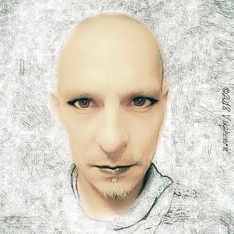 VikZhenon73's tweet image. #NewProfilePic