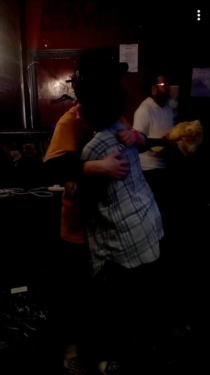 M_a_auld's tweet image. @cavettown ahhh!! Tonight was amazing! Sorry I didn't talk that much when we met, I got really nervous and excited at the same time! I still can't believed this happened. One of the best nights I've had in a very long time. Thank you 😄