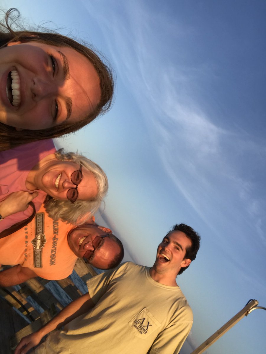BrigitteCKelly's tweet photo. Hello if you love my family as much as I do then rt https://t.co/rR3aVv4n40