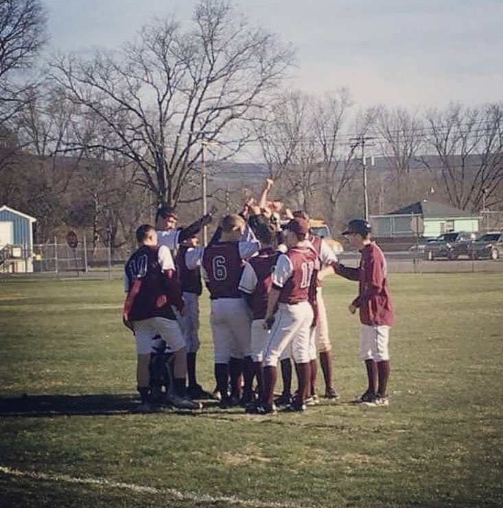TylerBruce0's tweet photo. Couldn’t have asked for a better season. For coming as far as we did from last year to being one of the first teams from Delhi to make it this far, wouldn’t want to do it with any other group of guys✊🏼⚾️ #boom https://t.co/aI6yIkwEn2