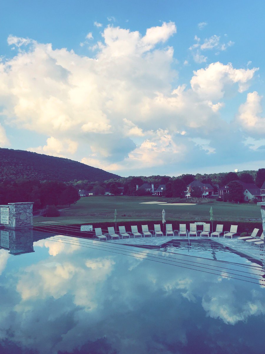 brandelynn's tweet photo. Hello weekend! #blackcreek #chattanooga #blessed https://t.co/UipQ01rwBM