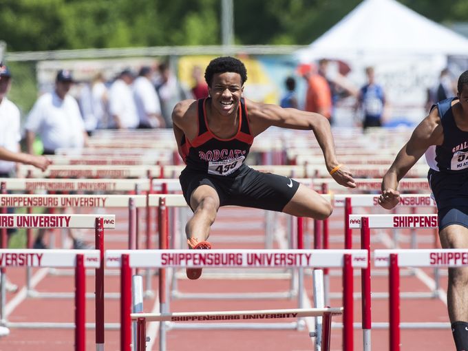 GALLERY by <a href="/D_Rainville/">Danny</a>: PIAA track and field championships, Day 1, from Shippensburg University - ow.ly/2MSD30kbNc8