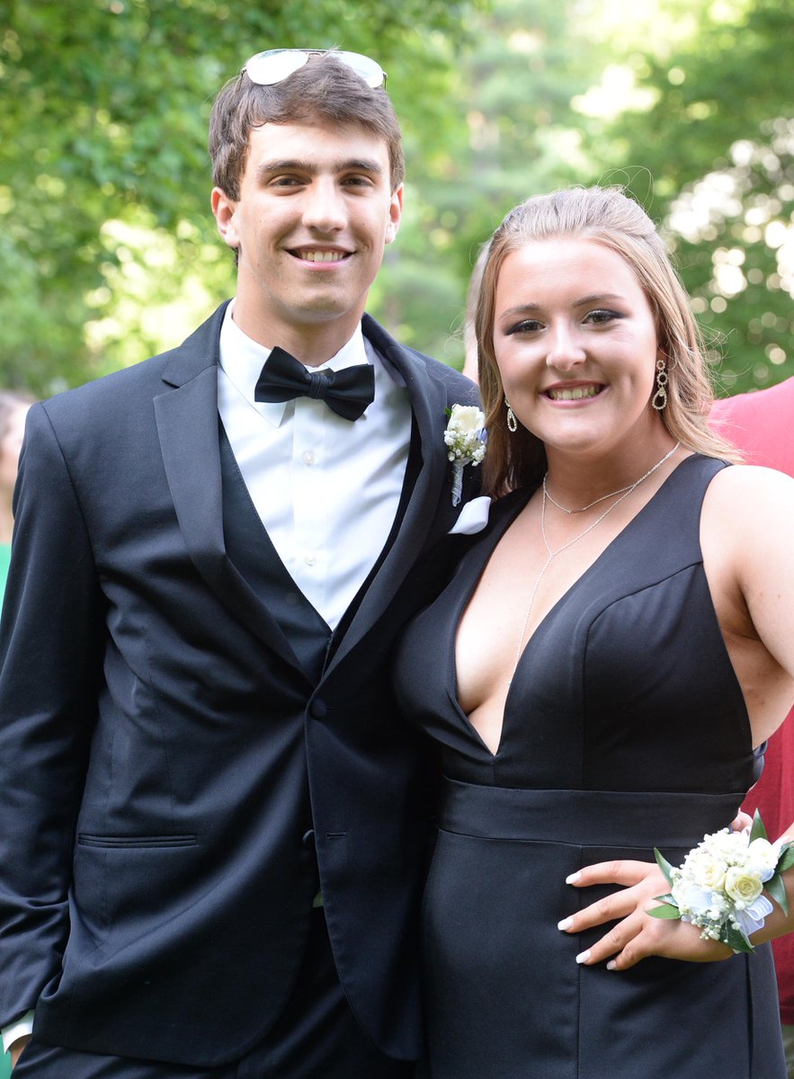 PhotogMarc_ent's tweet photo. Bridgewater-Raynham senior pre-prom event  @BR_Athletics_MA @BRRHSprincipal  @BRTrojans_Lax @RaynhamChannel  @BR_GirlsSoccer @BR_girls_XC @BRGirlsLax @BRClassof2018 @tbresnahan1 @BRbaseball_ @BR_boysbball @BRTROJANSFB @BRRSDSupt @rebeccahymanWL @saracline_ENT @BRGuidance @esm67 https://t.co/kaqf9y9wng