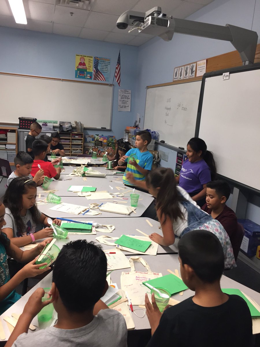 msmartincsd's tweet photo. Last day of school: building our Launchers @TarverSchool https://t.co/DftjetpOya