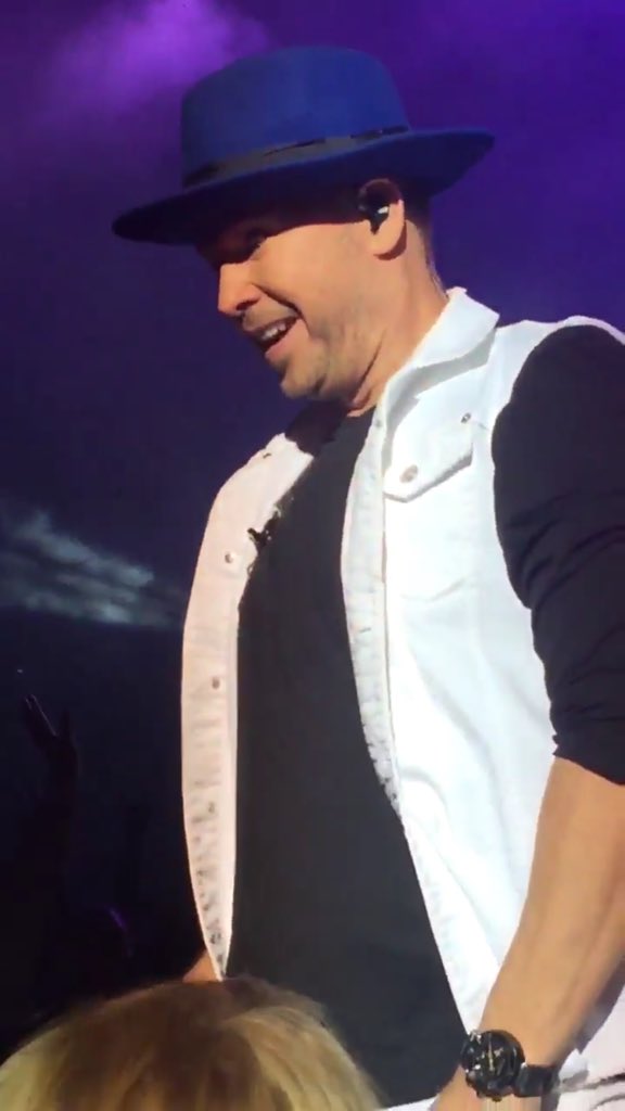 tnormandeau22's tweet photo. @mamaofAES @BuckeyeCuti @stacie9853 @birdtracs @runsamuck4NKOTB @LoveRemarkableU @whitegirlsmooth @heatherleigh73 @Donnielover6 @24loves75 @CariJoR @SkipperChic @LobsterBFFs1 @DsLeftButtCheek @borndabronx @JEEPGRL732 @NikkiNeal882 @MyBlueWorld777 @AshleyN41487 @BecksLS30 @Irma18 @StephS1025 Working all day, missing out on this beautimous #FBF! #Mixtape2016 ๐ https://t.co/IAPkTzLroW