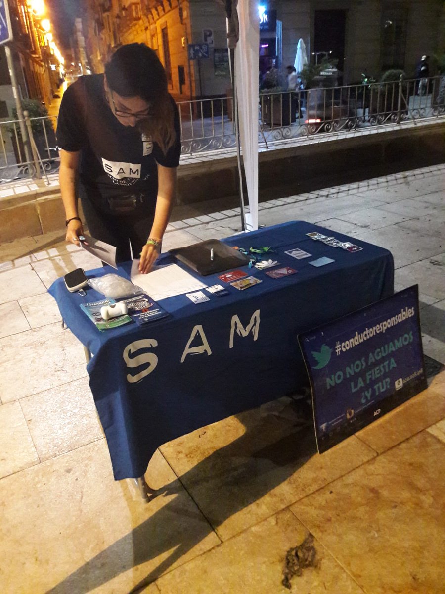 ACP_malaga's tweet photo. Aún no has visitado nuestro stand ??? Estamos hasta las 3, en Plaza de la Merced, para resolverte todas las dudas sobre #consumoresponsable #juventudMLG @MalagaJuventud @malaga @malagacomotq https://t.co/fNiKi9E0EQ