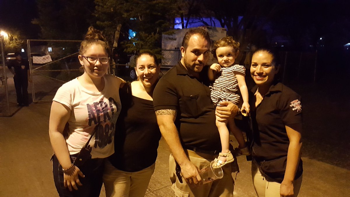 THOMPSONSECURIT's tweet photo. Muchas Gracias Dios! por habernos permitido ser parte De @CumbreTajin 2018 Muchas Gracias Salo! @SalomonBazbaz por la oportunidad una vez Mas!!
Muchas Gracias a nuestros Integrantes y En Especial a Nuestra Pequeña Nueva Integrante de Esta Gran #Familia #Thompson #Security https://t.co/leih88PvII
