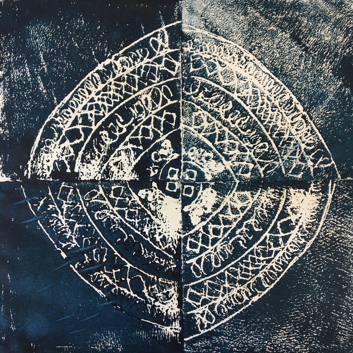 MsKumabe's tweet photo. Thank you @MissMedve for doing these amazing printmaking designs with our @IRaCoyote 3rd graders! I love them! #CoyotesCreate https://t.co/touFaCiV7R