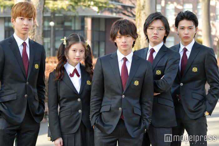 jsmtjyygyjbbjb's tweet photo. มีซีรี่ย์ญี่ปุ่นมาแนะนำ Hana Nochi Hare สนุกมาก บ้านนางเอกล้มละลาย นางเลยต้องปิดบังฐานะเพื่อไม่ให้คนในโรงเรียนรู้และกลุ่มc5 คนล่าสามัญชนจับได้ เพราะจะโดนไล่ออก ฟีลแบบเอฟโฟนี่แหล่ะ พระเอกหล่อมากแต่โคตรติ๊งต๊องเลย ส่วนพระรองโคตรละมุน ดีงาม ไปตำ วาร์ปซับไทย เพจนี้ทำ dark-dramas https://t.co/Z6F98GGrge