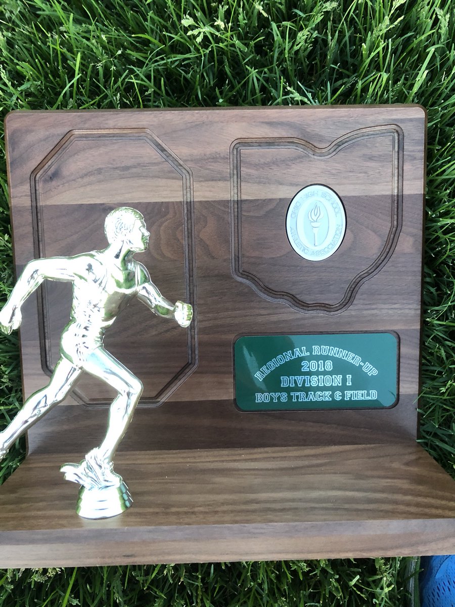 OOHSTandF's tweet photo. The boys are Regional Runner-Up and the girls take 5th! Way to perform, lots of state qualifiers to be mentioned soon! #mamacoates #RoadToJesseO https://t.co/S4k6ULeyhC