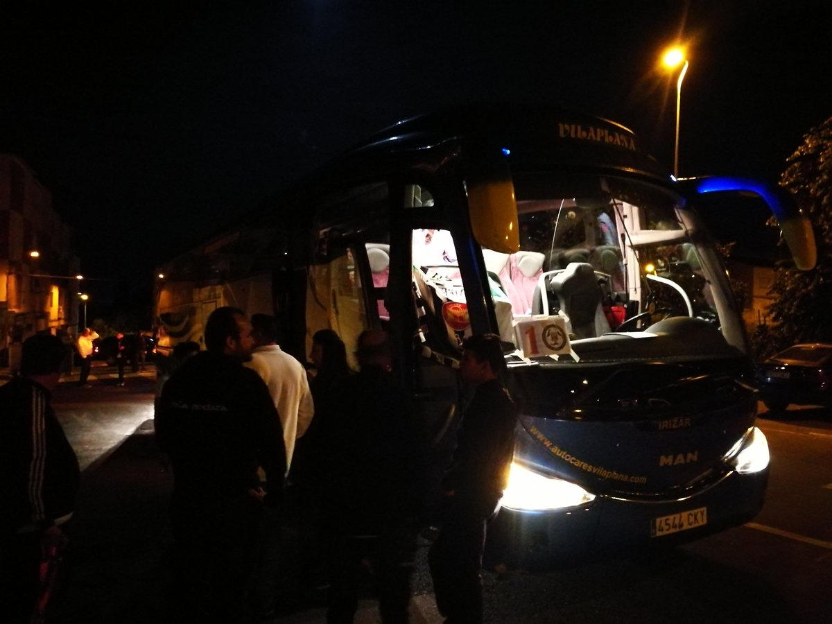 JPachek's tweet photo. Comenzamos viaje a Vigo. Una lokura. Sólo pedimos una cosa @javichino18 tú como GRAN CAPITÁN, se lo digas uno a uno de todos tus compañeros.💪💪💪💪🏆🏆🏆 SOLO ENTIENDE MI LOKURA, QUIEN COMPARTE MI PASIÓN https://t.co/MXcEFoLw8x