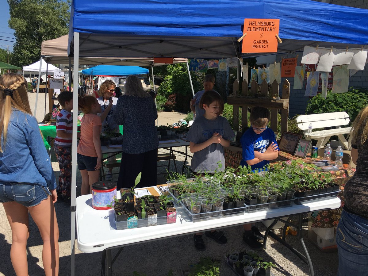 GibbyShane's tweet photo. #HelmsburgElementary students grew native plants and shared at the #BrownCo Farmer’s Market. #GoNative #NativePlantProject #Philanthropy & raised money for their school garden. #greenschoolyards https://t.co/gldA1HDbtR