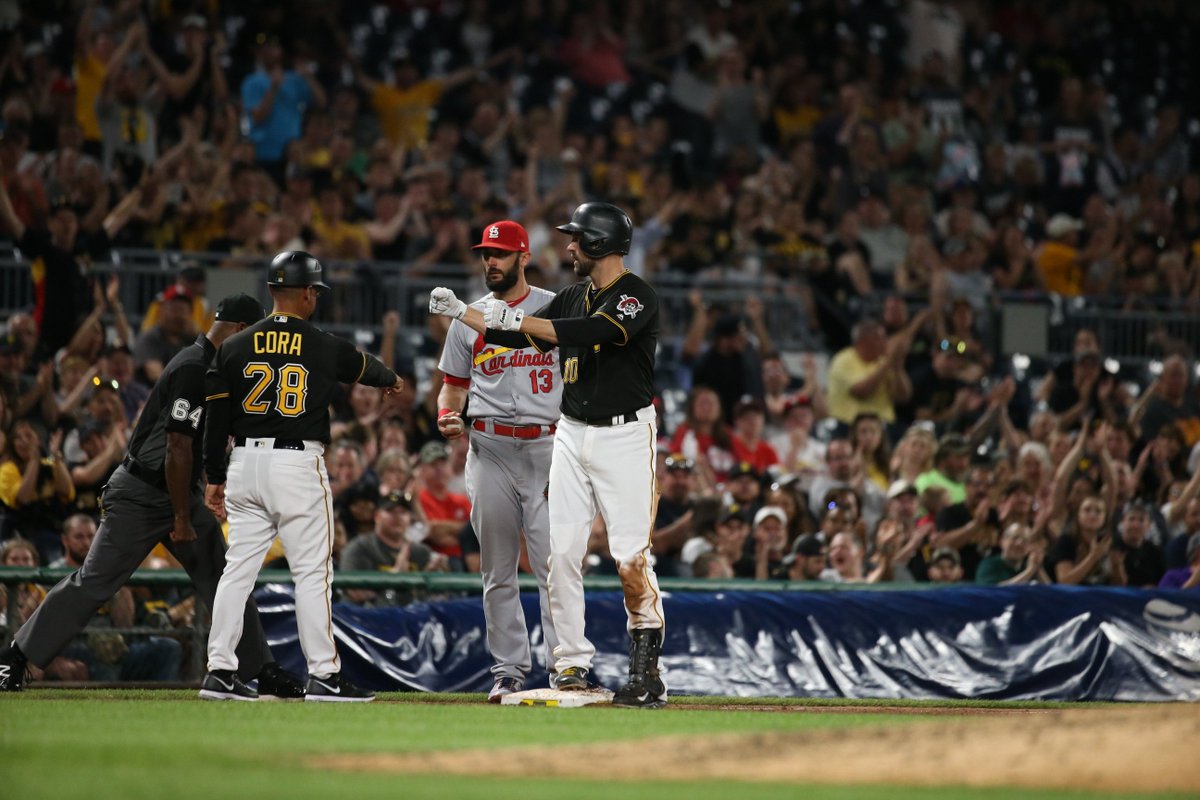 Pirates's tweet photo. .@jordy_mercer with the Bucs THIRD triple of the night! #HaveMercer

7-1 us | bot 8 https://t.co/H4EpCYiBYe