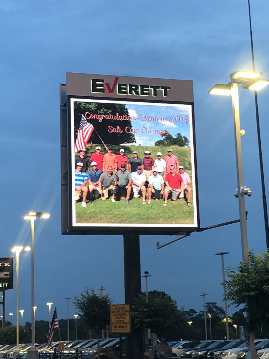 BentonSaltCup's tweet image. A friendly reminder of who won the salt cup courtesy of Everett #dynasty #backtoback