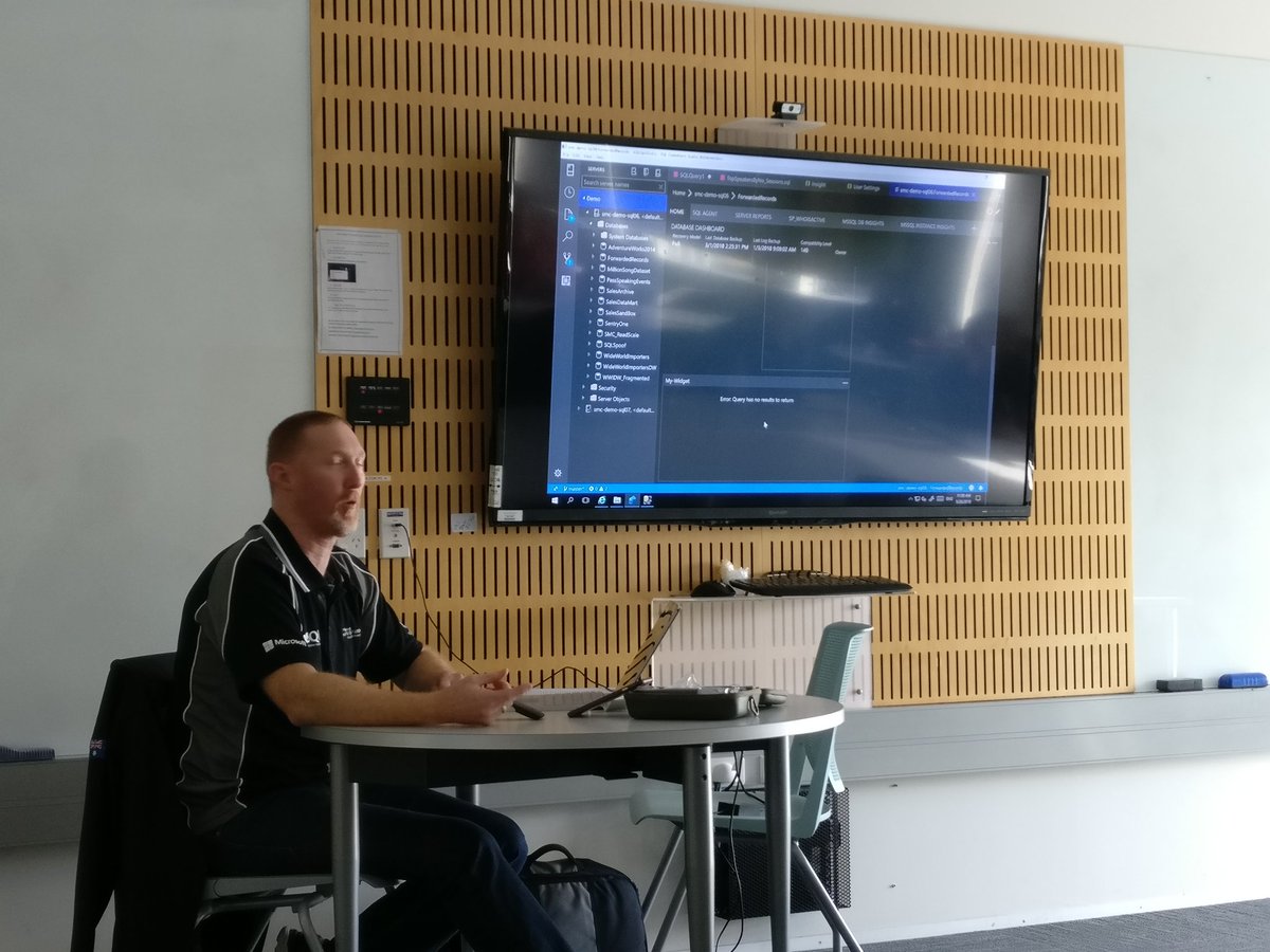 A_Bansal's tweet image. @Warwick_Rudd demoing SQLOpsStudio #SQLSat712