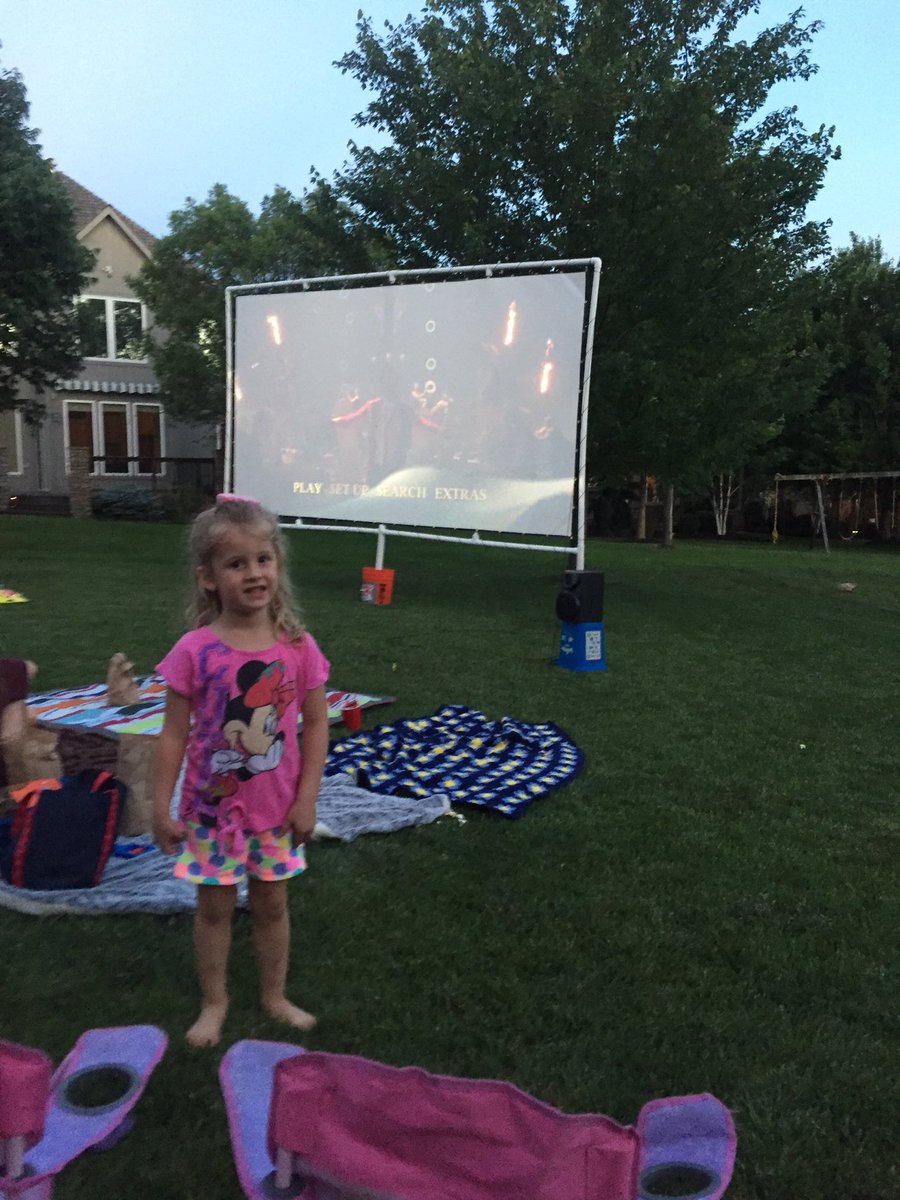 What a great way to start the Summer! #backyardmovie